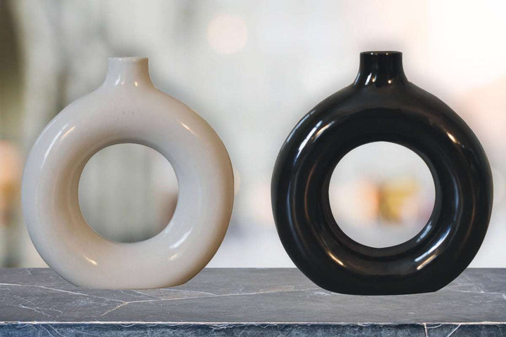 Black & White Gloss Flower Vase - Smiddy Furniture