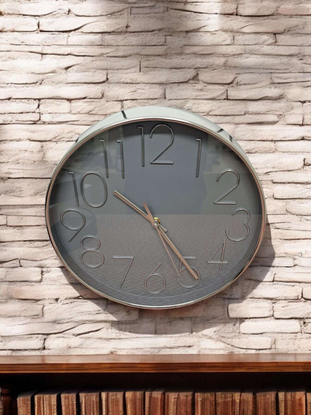 Silver Wall Clock 30cm - Geko Products