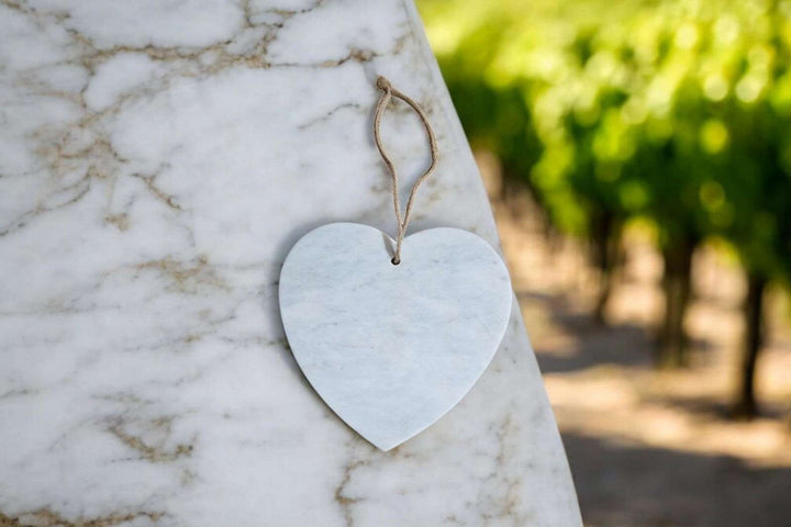 White Heart Chopping Board 24x26cm - Geko Products