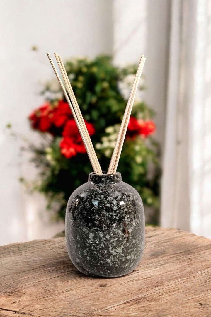Synergy Ceramic Diffuser - Wild Fig and Mulberry 100ml - Geko Products