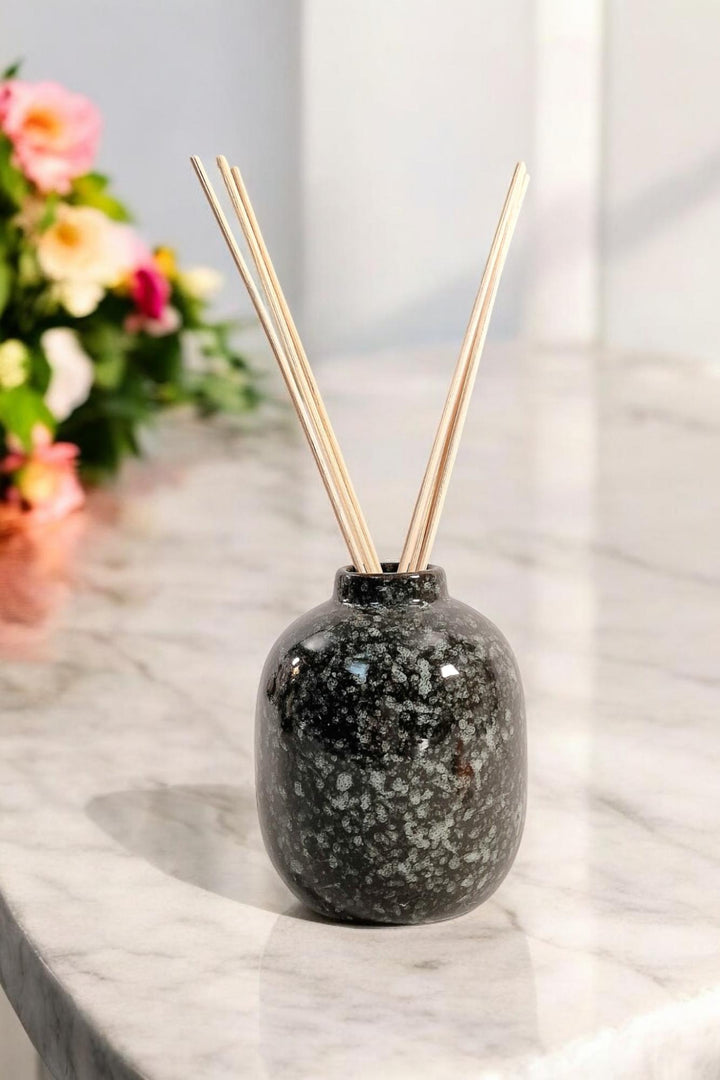 Synergy Ceramic Diffuser - Wild Fig and Mulberry 100ml - Geko Products