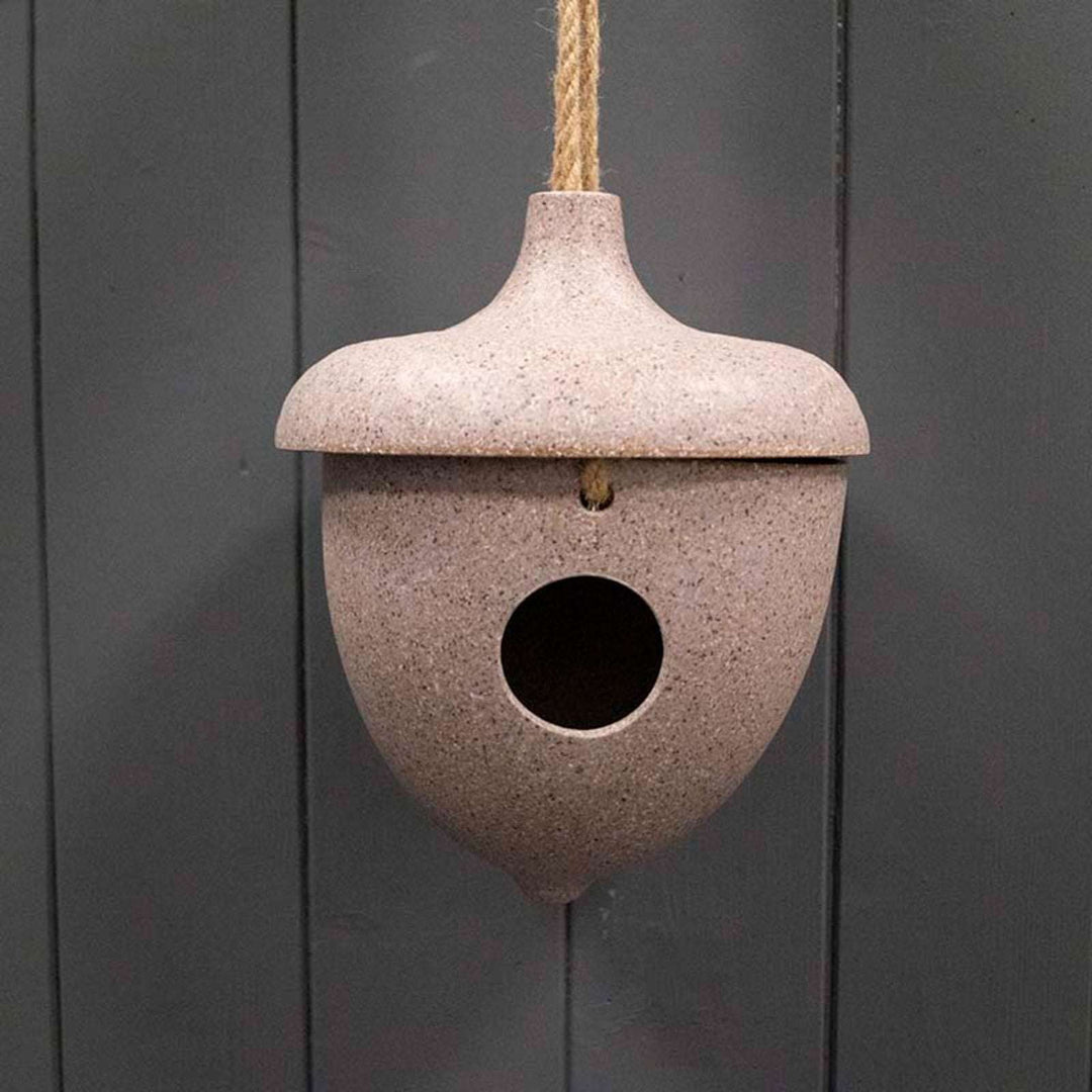 Earthy Nut Husks Hanging Acorn Birdhouse (18.7cm) - Geko Products