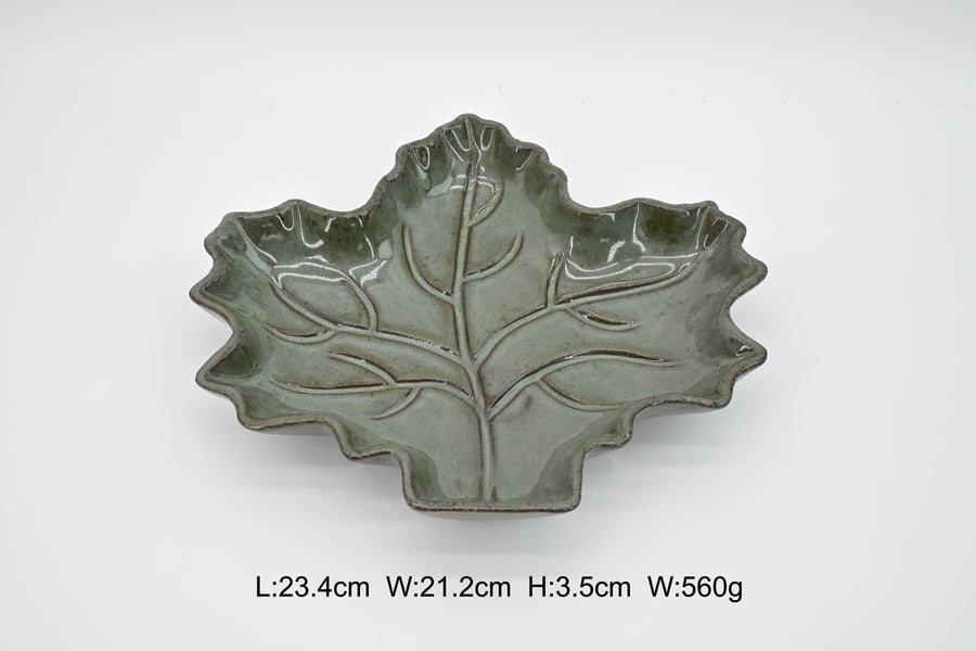 Dark Green Leaf-Shaped Plate