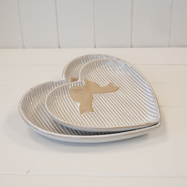 Medium Heart Plate with Bow Detail