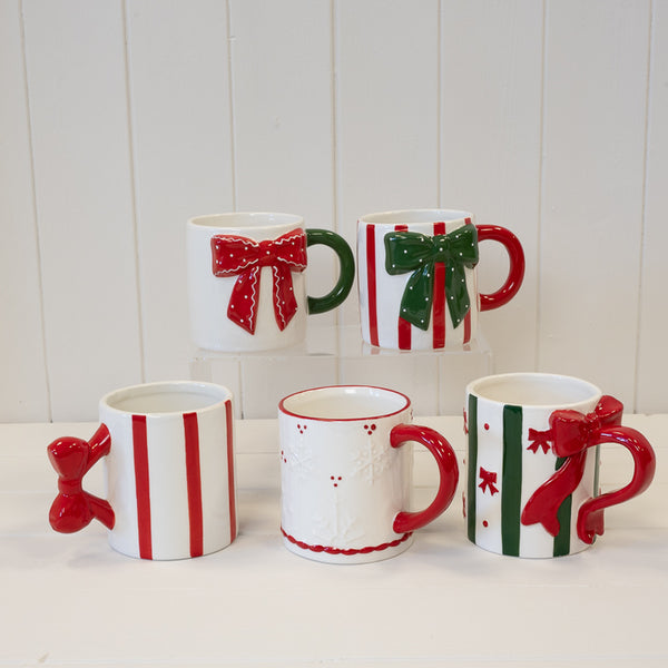 Snowflake Red Detailed Mug