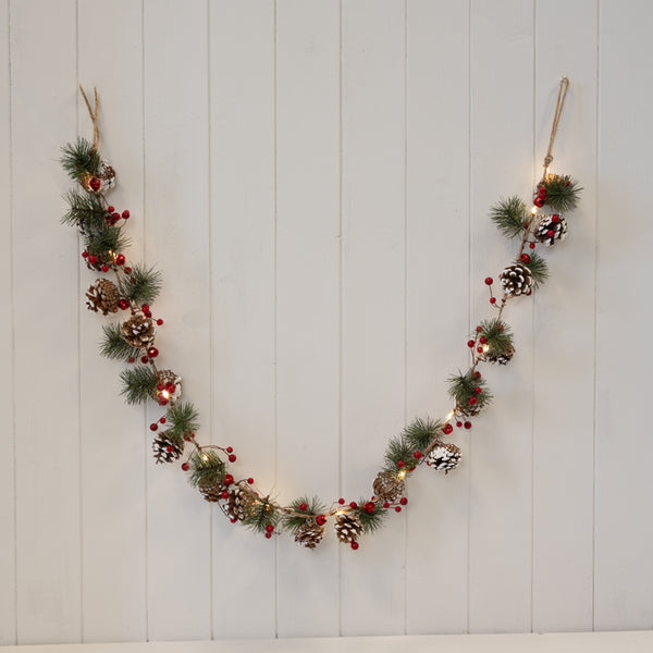 LED Garland with Pinecone and Berries