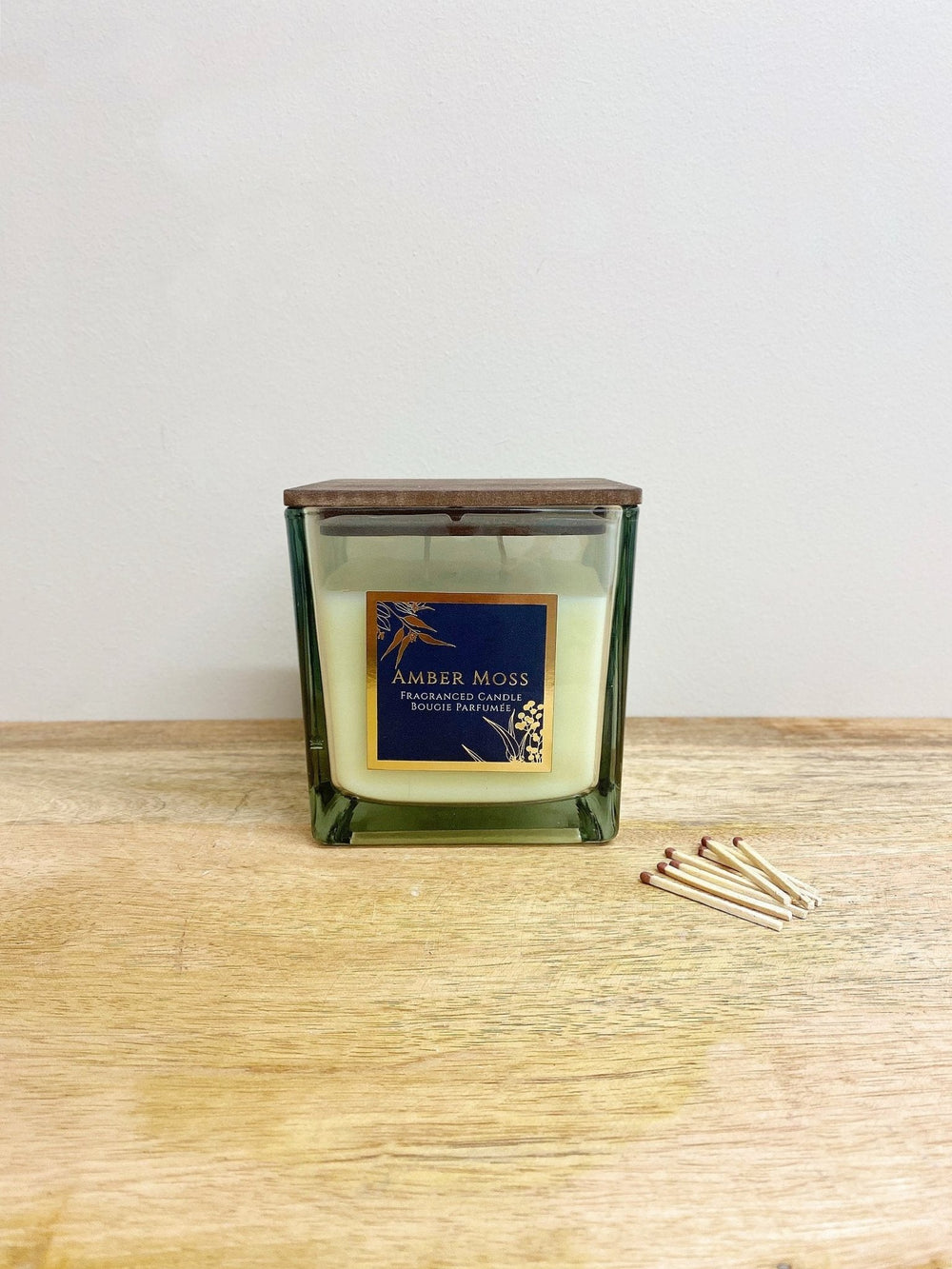 Amber Moss Scented Candle With Wooden Lid - Smiddy Furniture-2