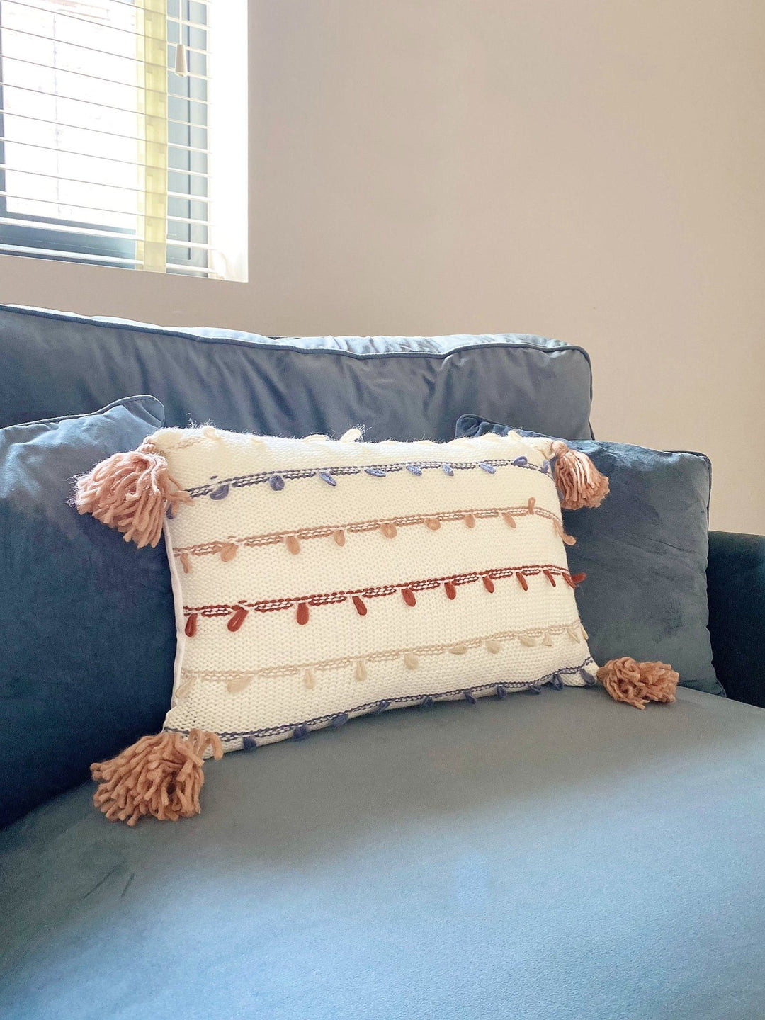 Striped Rectangle Cushion With Tassles - Smiddy Furniture-2