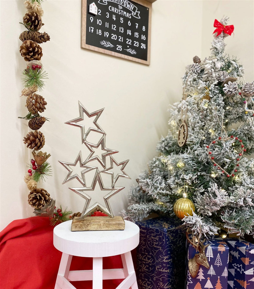 Silver Metal Stars On Wood Plinth - Smiddy Furniture-3